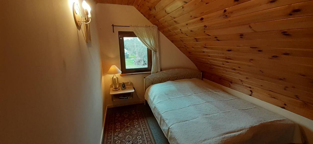 Sielanka - Domki I Pokoje Pod Leba Zarnowska Ruang foto